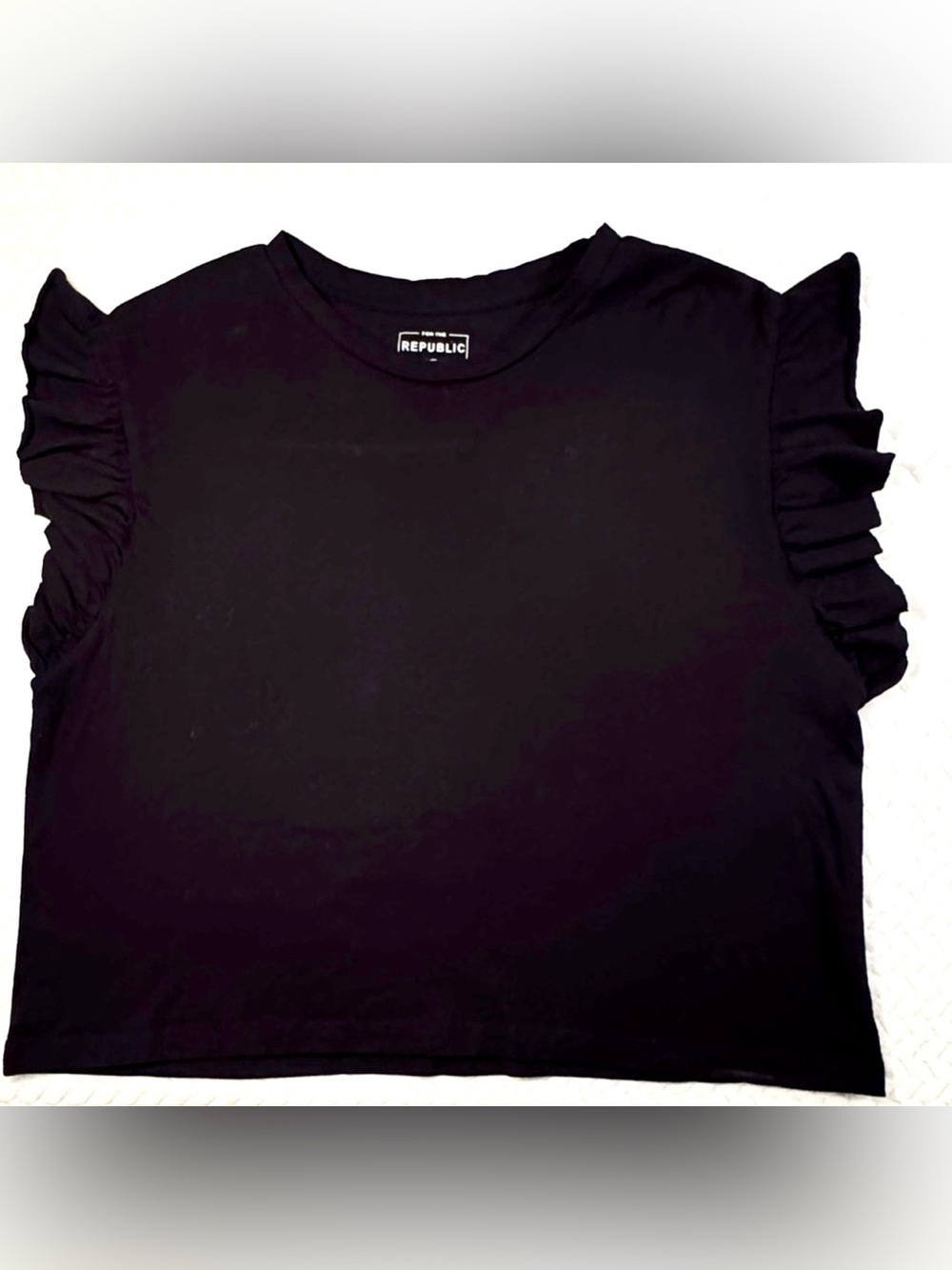 For The Republic Black Flutter Sleeve Top Medium Cotton Feminine Elevated